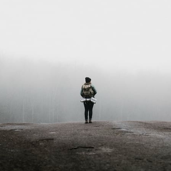 Meet your Posher, Dee - Picture 1 of 1